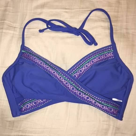 Bikini Set - Picture 2 of 5